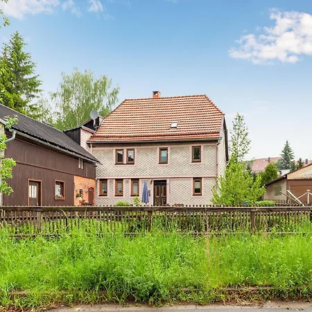 公寓 In *